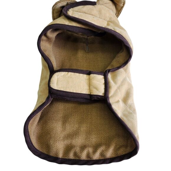 Woolrich Pet Jacket 12" Tan Beige Hook and Loop Closure Collared Quilted Casual - Picture 3 of 7